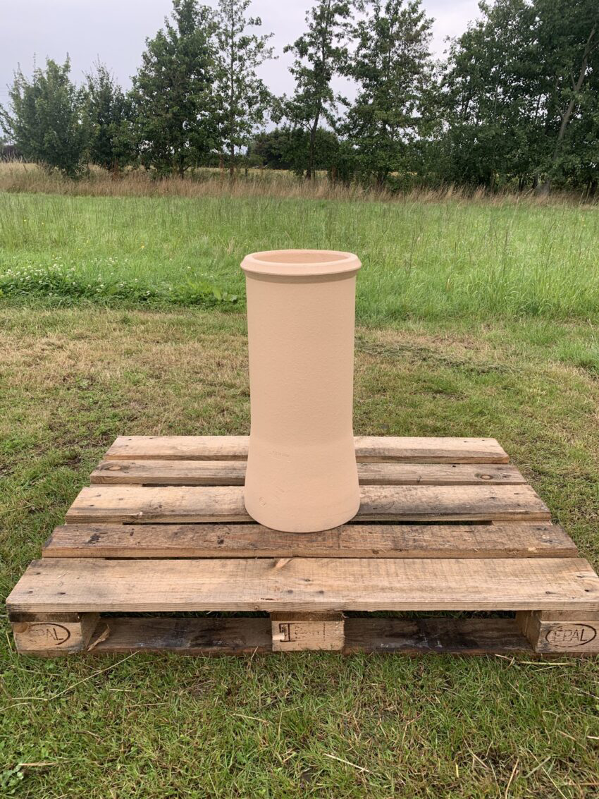 600mm Buff Round Cannon Chimney Pot